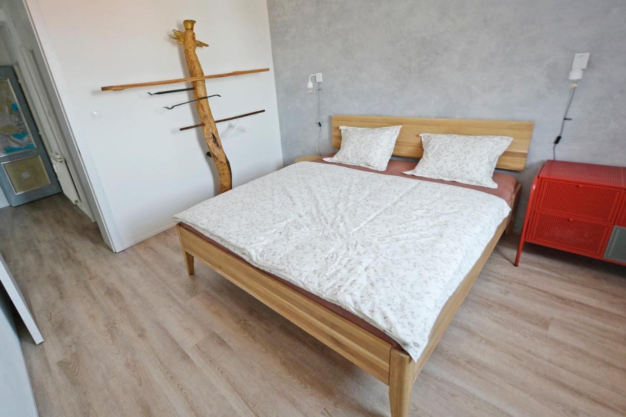 Apartman Polygon 瓦尔季采 外观 照片